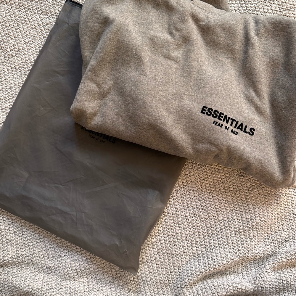 NWT Fear of God ESSENTIALS Hoodie XS